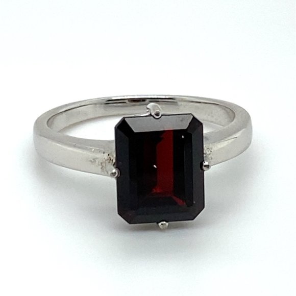 Pyrope 4.34ct Rhodium Finish Solid 925 Sterling Silver Ring - Picture 3 of 6